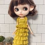 カスケードマキシワンピース：イエロー　ブライス　洋服　アウトフィット