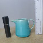 ポット型のトルコブルー一輪挿し：花瓶・花器