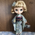 No. 152 アイシードール　ネオブライス　りかちゃん振袖　草花疋田柄金彩　灰白