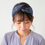 頭痛にサヨナラ！サイズ調整失敗ナシ！ダブルガーゼクロスヘアバンド 刺繍UZU：ネイビー クロスバンド ターバン