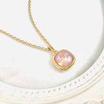 Swarovski 新色♡ダスティピンクスクエアペンダント