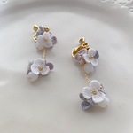 【かぎ針編み】ゆらゆら、手編みのお花イヤリング♡