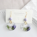 ビオラ ❁ ブルー ❁ レジン 耳飾り ❁ 軽い着け心地 ❁ 金属アレルギー対応 ❁ レジンピアス