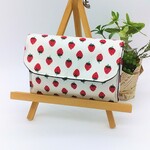 【再販】小さなお財布❇イチゴ柄&デニム（ホワイト）