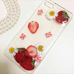 sale‼︎iPhone6plus・6Splus☆押し花ケース☆イチゴ☆苺