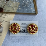 ヴィンテージ レッド×ゴールド ボタンピアス