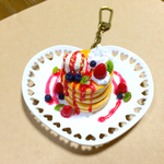 ベリーパンケーキプレートのキーホルダー