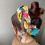 三つ編みヘアバンド  幅12cm  花柄　アイボリー　× 無地　カーキ　リバーシブル　コットン　100% 大人用