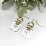 デザインリングとアクリルクリア　夏の大ぶりピアス/イヤリング(アンティーク、レトロ、ビンテージ、透明、サークル、フープ、おでかけ