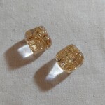 氷のようなピアス・イヤリング