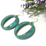 ターコイズブルー　アクリルビーズ　大ぶりピアス/イヤリング(アンティーク、レトロ、ビンテージ、オーバル 、大理石模様、マーブル模様、バチカン、シルバー