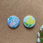 ♡送料無料♡ 花柄のくるみボタンヘアゴム2個セット＋おまけつき♪