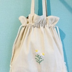 巾着ショルダーバッグ　トートバッグ　刺繍