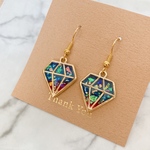 ピアス
