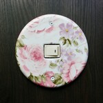 【訳あり】スイッチカバー　丸型１つ口用（薔薇　ピンク系）１点もの