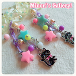 レトロな黒猫ちゃんのゆらゆらロングピアス