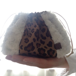ふわほわマロン巾着＊レオパード×しろ