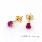 409【フューシャピンクカルセドニー】天然石一粒ピアス＊4mm＊サージカルステンレス