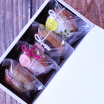 ☆新作！紅茶のケーキ「ロイヤルミルクティー」入り☆『季節のケーキ４種セット』レモン・桃・ヘーゼルナッツ・紅茶
