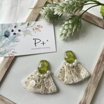 ピスタチオカラー♡インド刺繍リボンピアス