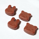 ネコとウサギチョコレートピアス イヤリング