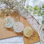 ♡送料無料1980円♡ミントグリーン&イエロー　かすみ草とゴールドFlowerのバレッタ