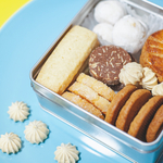 シンプルなクッキー缶