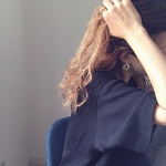  gold ring ♢earring or pierce