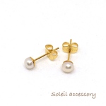411【淡水パール】天然石一粒ピアス＊4mm＊サージカルステンレス