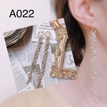 A022…ロングビーズ　イヤリング　ピアス