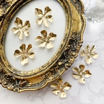 【8個】メタルフラワー 花座  ビーズキャップ 19×20mm