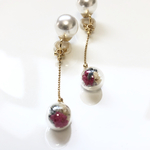 No.89 ガラスドームとかすみ草のピアス/イヤリング
