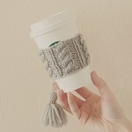 【☆再販☆】タッセル付きコーヒースリーブ <ライトグレー>