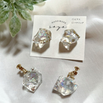 【再販】輝く氷のオーロラレジン ピアス/イヤリング