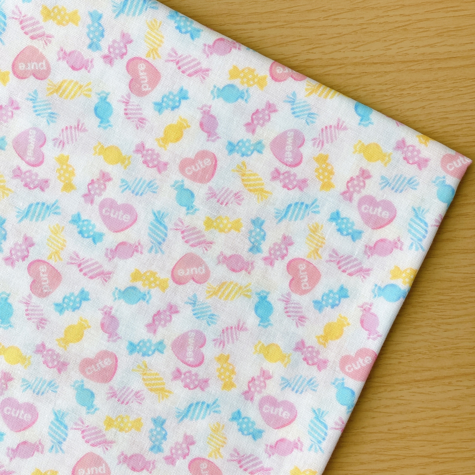 可愛い生地 生地 糸のハンドメイド 手作り通販 Minne 日本最大級のハンドメイドサイト