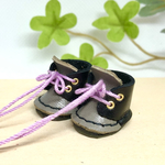 革細工  ミニチュア丸ブーツ　一足　miniature boots.