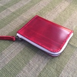 ボルドーのヌメ革のL字財布　3