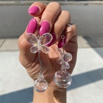 soap bubble クリアな蝶