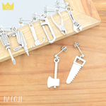 職人さんの工具ピアス【斧＆のこぎり】