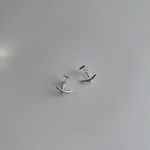 short bar&curve earrings(silver925)