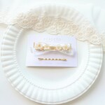 スターフラワーの透明ヘアクリップ