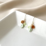 チェコビーズの小ぶりじゃらピアス イヤリング