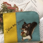 🐿felt de patchworkリスとどんぐりのポーチ🐿
