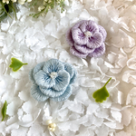 ふっくらお花の刺繍ブローチ2