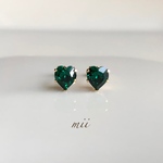 ≪14kgf≫vintage swarovski ハートピアス　エメラルド