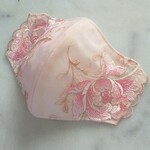 ＊New＊60.美しい上品刺繍レースのマスク