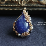 ＊14Kgf タンザナイトのワイヤーアートジュエリー ＊ワイヤーアクセサリー＊ペンダントトップ ネックレス color:ゴールド 