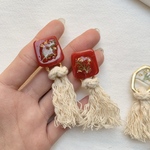 C49 ハンドメイドピアス red beige leaf rope