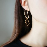 【４０％OFF☆SALE】ゴールド・スクエアライン ノンホールピアス（イヤリング）