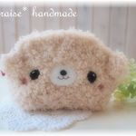 くまのモコモコぽーち* イチゴつき*　ベージュ